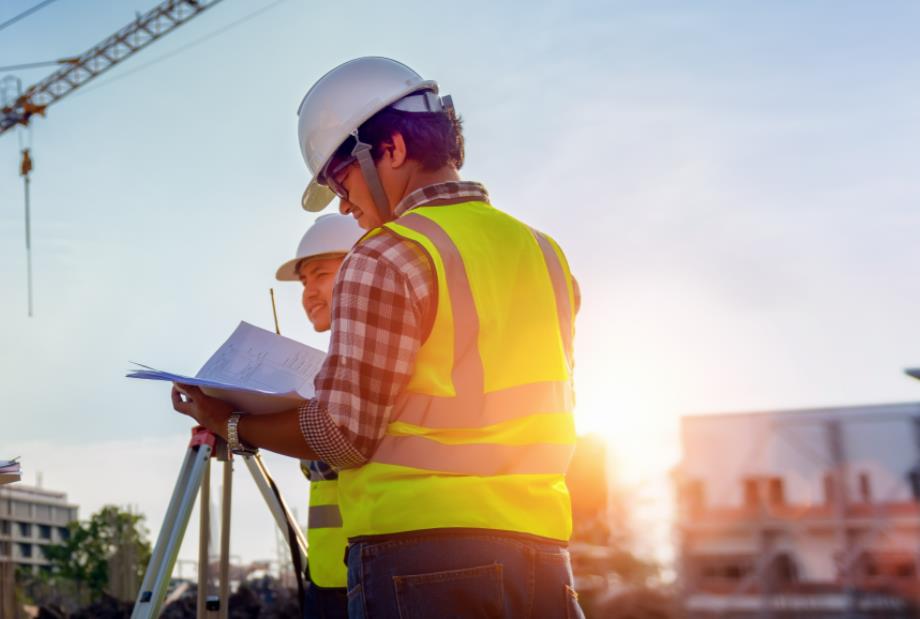 當(dāng)二級(jí)三級(jí)資質(zhì)正式合并為乙級(jí)資質(zhì)時(shí)，安徽二級(jí)建筑資質(zhì)企業(yè)如何更好應(yīng)對(duì)資質(zhì)改革